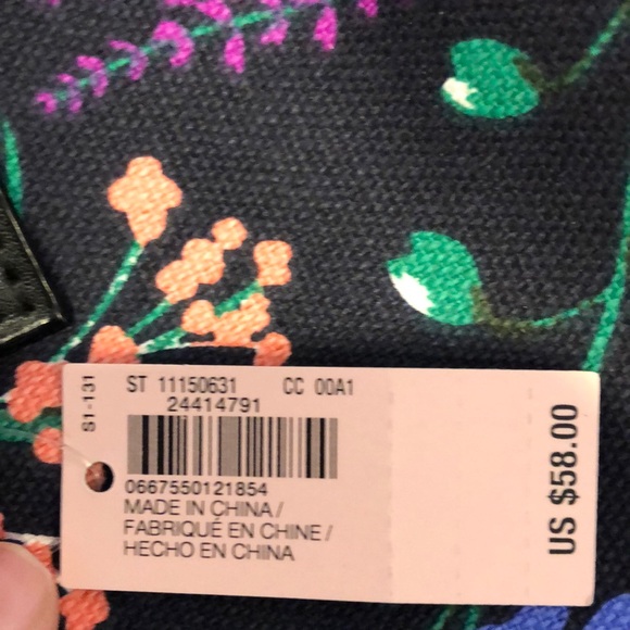 NWT! Victoria’s Secret large floral tote - Picture 6 of 6